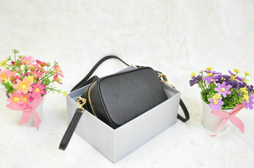 2014 Prada saffiano calfskin leather pouch BN1674 black - Click Image to Close